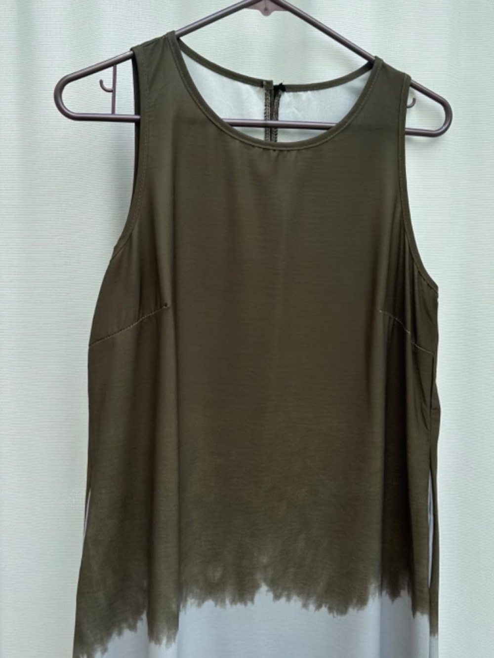 SHEIN Sleeveless Colorblock Maxi Dress in Olive, Sky Blue, and Orange - Picture 3 of 7